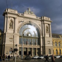hungary-budapest_keleti_station-_c_tomtsya-shutterstock_33853561-20ff9