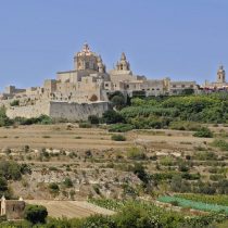 Mdina pe deal