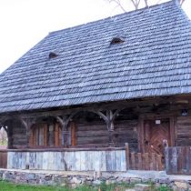 casa print charles breb maramures