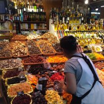 piata la boqueria fructe uscate