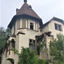 sangeorz bai muzeul de arta comaparta