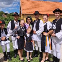 WhatsApp Image 2025-09-15 at 08.57.13_29baaffd.jpg33