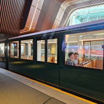 Victoria Peak tram hong kong